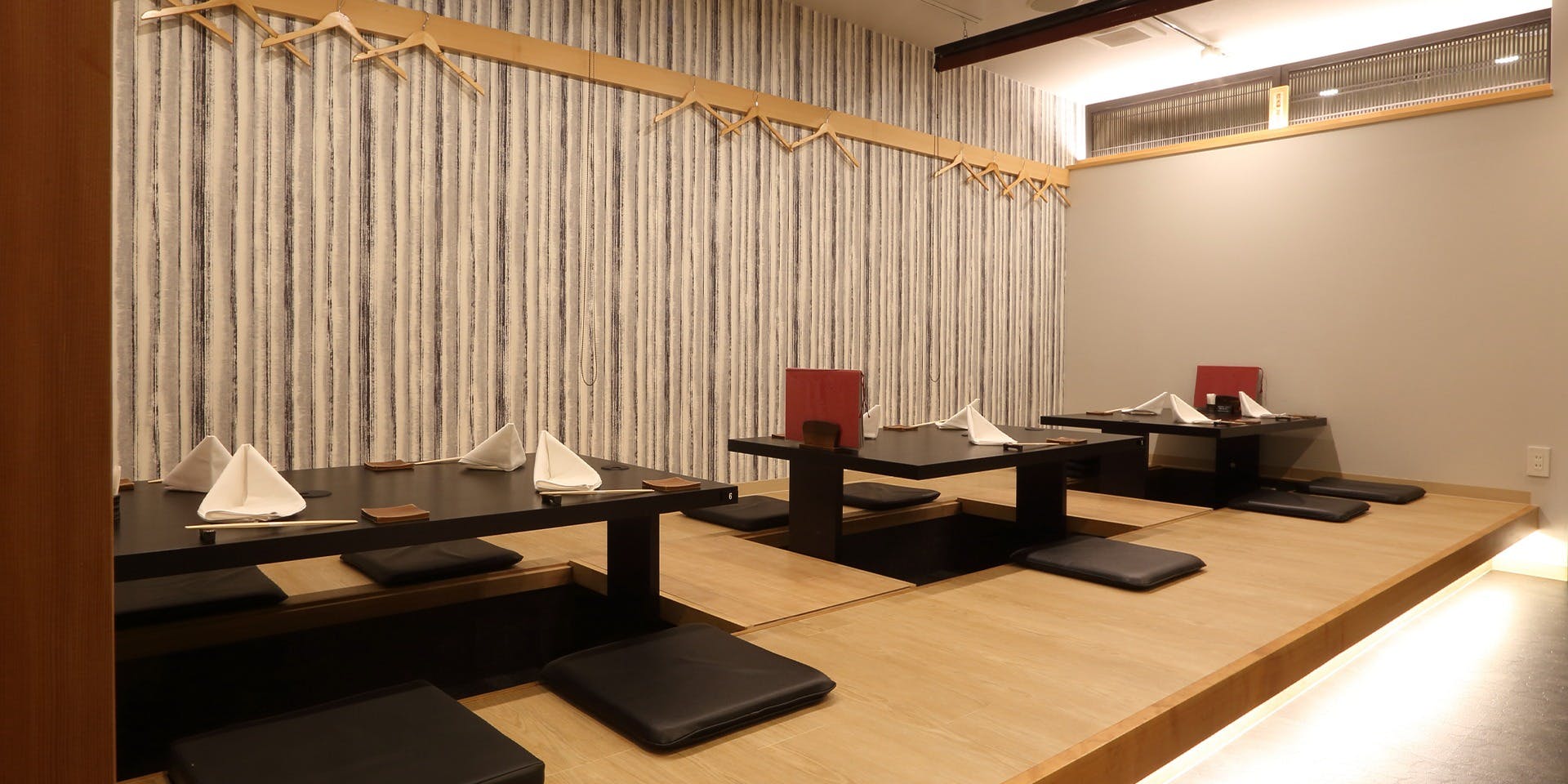 泳ぎとらふぐ活蟹料理 あじ平 曽根崎