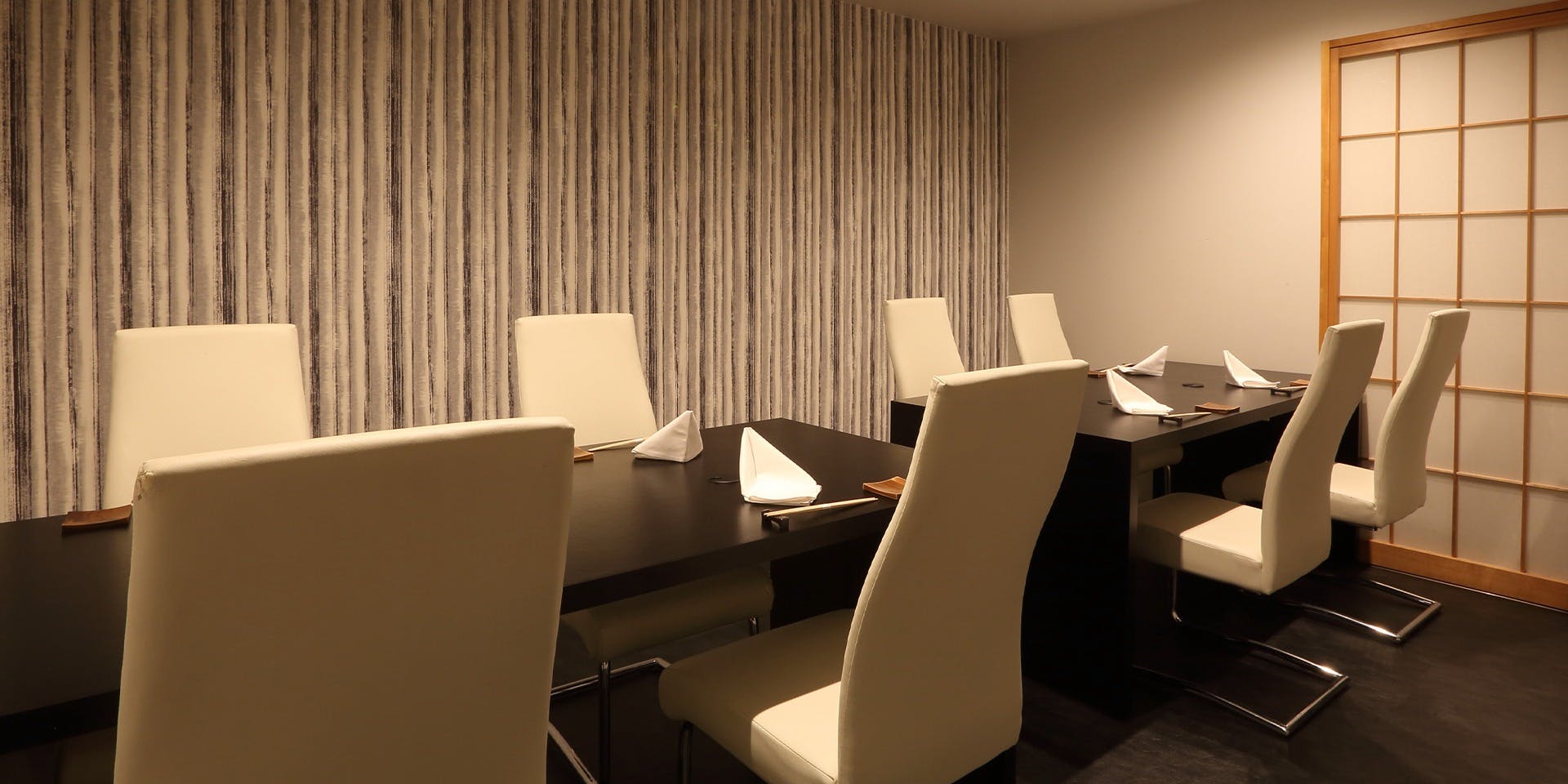 泳ぎとらふぐ活蟹料理 あじ平 曽根崎