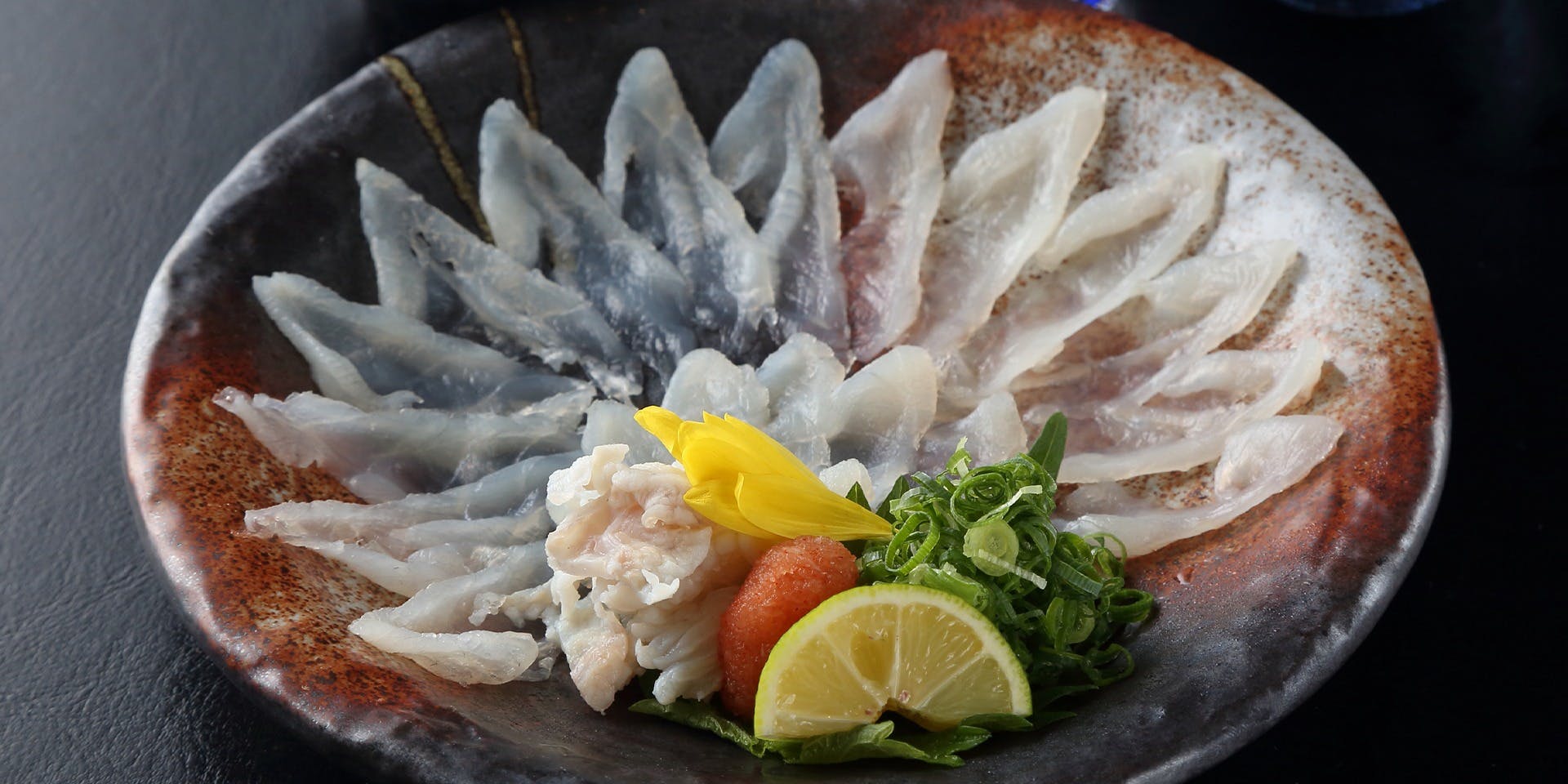 泳ぎとらふぐ活蟹料理 あじ平 曽根崎