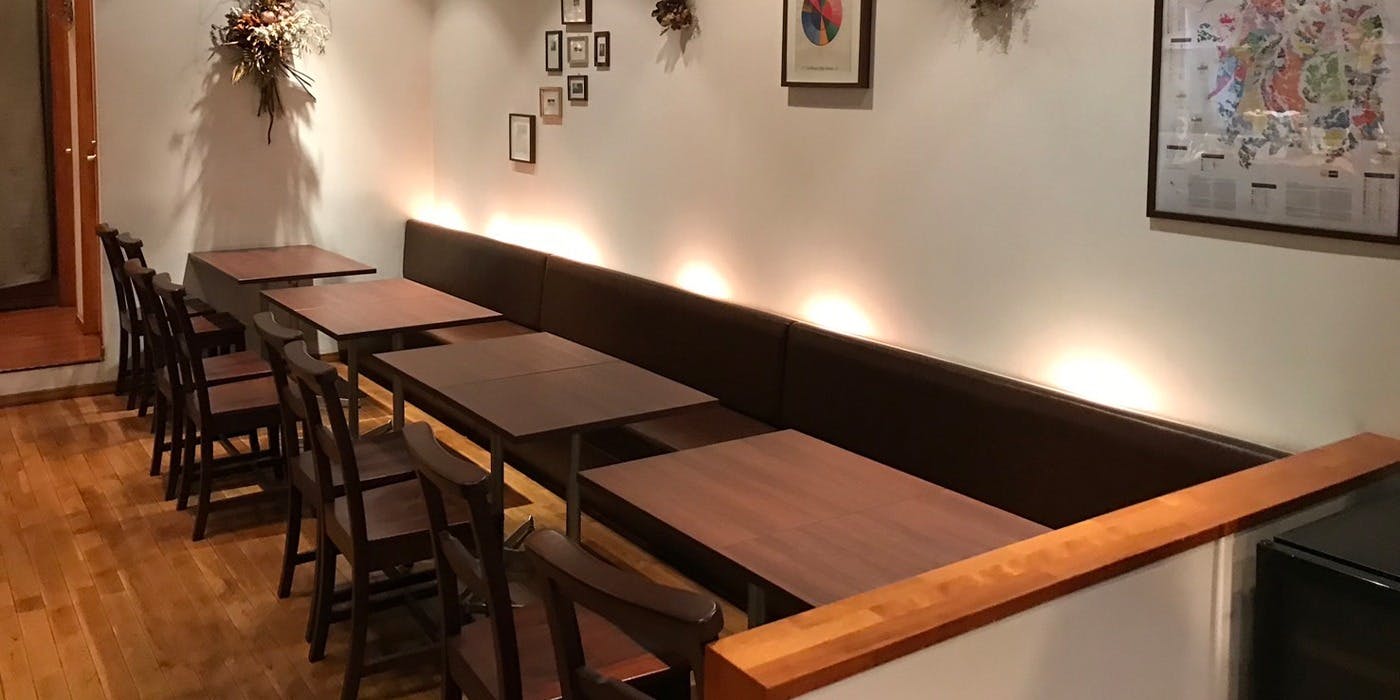 トラットリアプレッツァ（TRATTORIA PUREZZA）