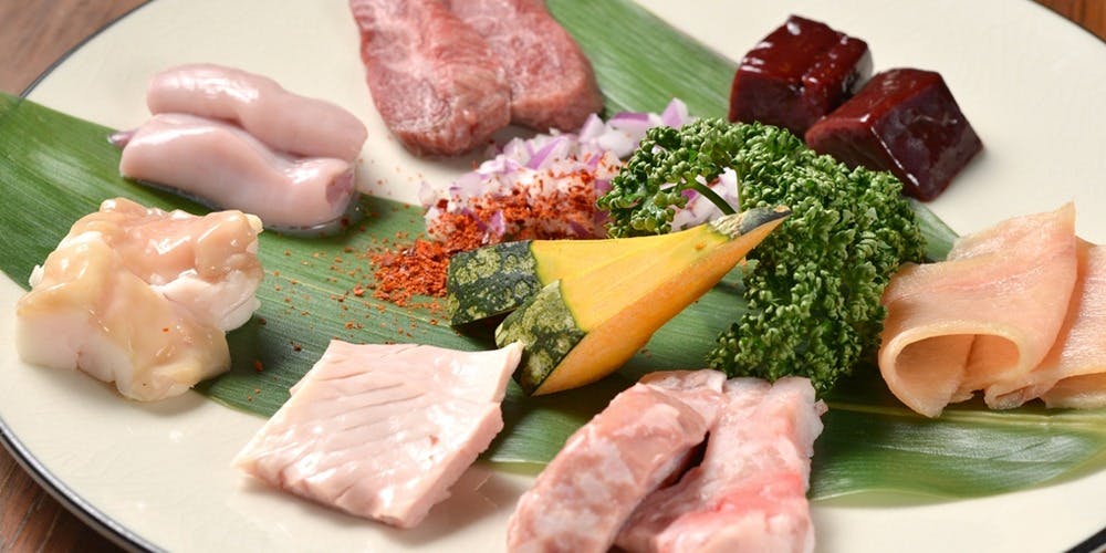 七輪焼肉 楽しいら（タノシイラ）