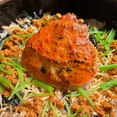 素材の味を活かした料理と豊富なお酒のラインナップ