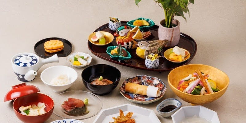 【懐石美席】身体喜ぶ日本産地の天恵14品｜秋田地鶏・奄美大島の中トロ・北陸治部煮｜お食事のみ