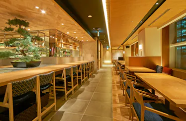 おばんざい・炙り焼き・酒 菜な 横浜スカイビル店