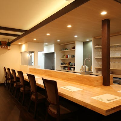 大人の雰囲気が漂う落ち着いた空間