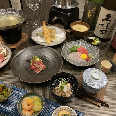 お値段以上の食体験。厳選食材を活かした逸品を個別盛りでご提供