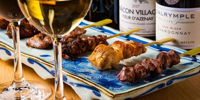 【20：30以降～レイトディナーコース】2ドリンク付！先付け、前菜盛り、銘柄鳥2種、季節の野菜焼き1種