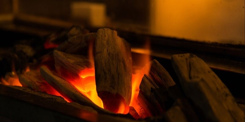 【炭・雅コース】会食やお仲間との宴会におすすめ。紀州備長炭で焼き上げる炭焼き料理を堪能＋特上飲み放題