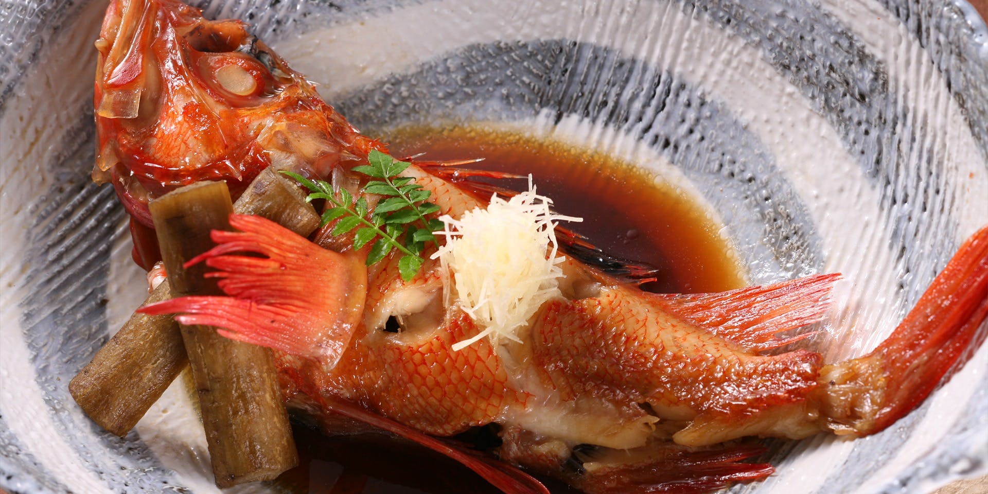 鮨菜旬炉料理 笑和（けいさいしゅんろりょうり・しょうわ）