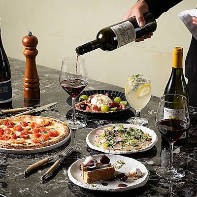 料理に合わせた数々のワイン