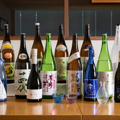 厳選された日本酒コレクションで至福のひと時を