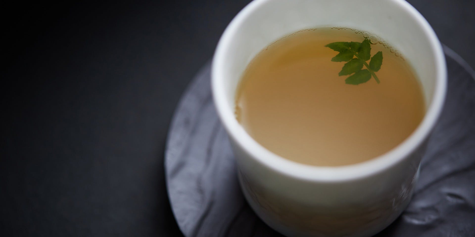 一燈照隅