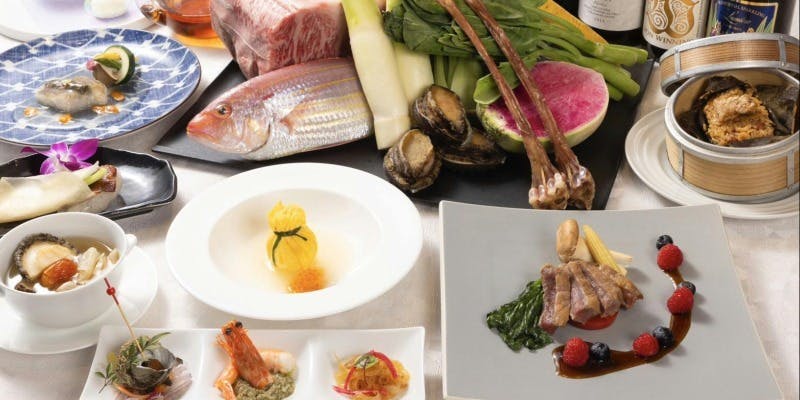 【桔梗（キキョウ）】～北京ダックと高級中華の饗宴～スタッフオススメ美酒4杯付き