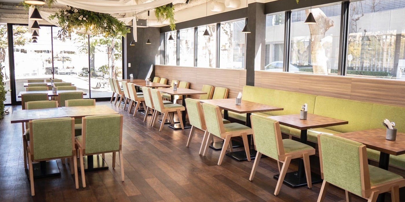evergreen cafe restaurant EBISU（エヴァーグリーンカフェレストラン 恵比寿）