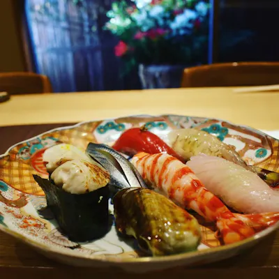 全国の旨い魚介を最高の状態でご提供