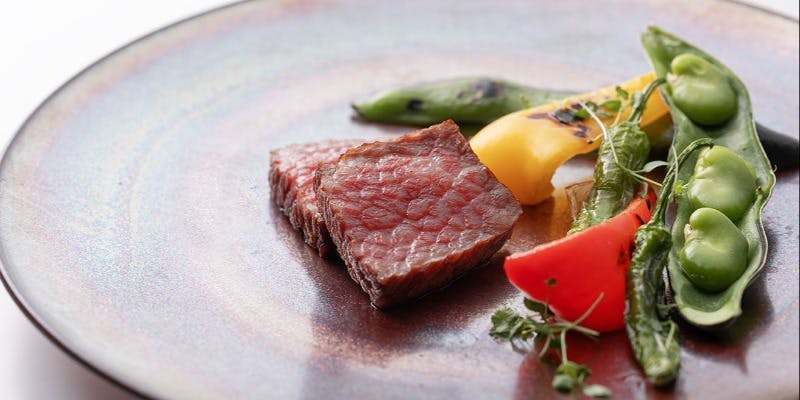 牛フィレをメインにデザートはワゴンサービスのドルチェをお好きなだけ！＋乾杯ドリンク＋食後カフェフリー