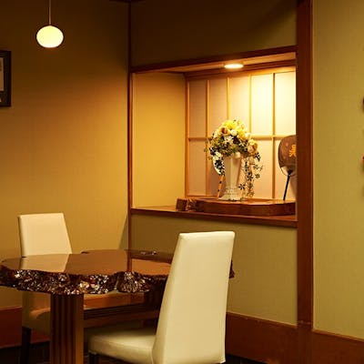 接待や会食、誕生日・記念日ディナーなどの大切なお集まりに