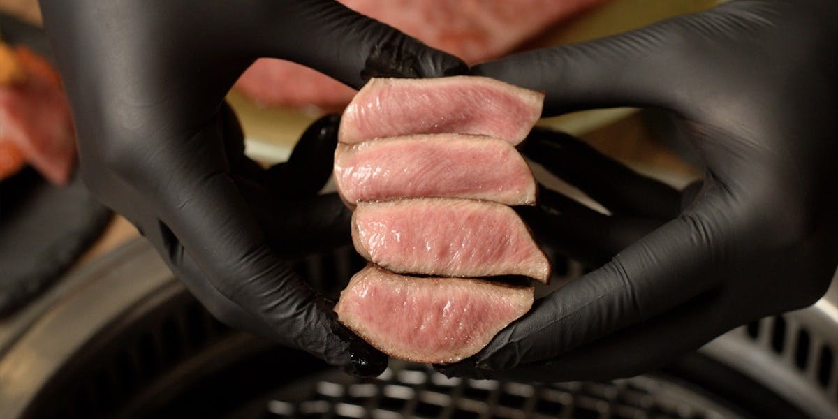 焼肉レストラン ROINS 久茂地国際通り店