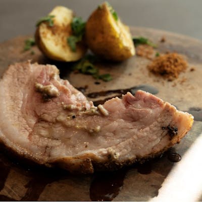 焚き火を利用して食材のポテンシャルを最大限に