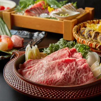 特選黒毛和牛のすき焼きをお値打ち価格で楽しめる番屋自慢のコース