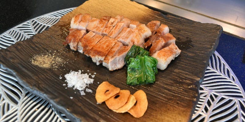 島ウゥ～　「SIMA WU」　アグー豚ロースステーキランチ＋アグー豚ロース