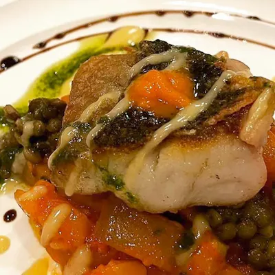 ソムリエがこだわった、お料理に合うワイン