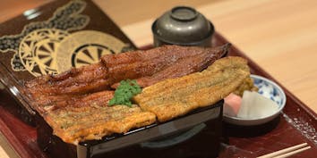 【鰻重】関西風の地焼き鰻をお重で堪能 - 鰻・割烹 戸石