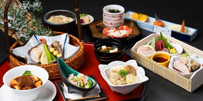 【12月】「冬彩（とうさい）御膳」和風ビーフシチュー 赤味噌仕立て、鮟鱇と下仁田葱の揚げ出しなど