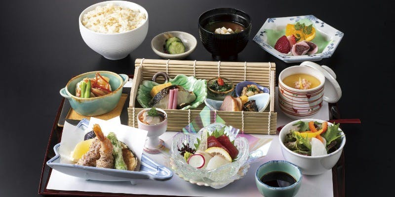 日本料理 みやま