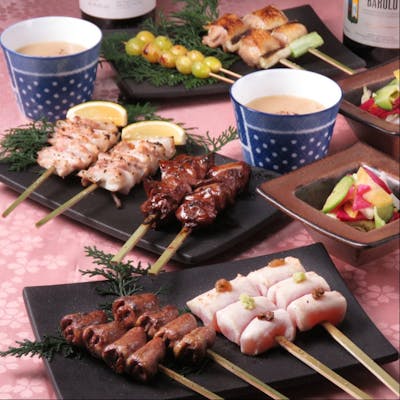 串打ちから丹念に、一串入魂で焼き上げます