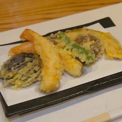 こだわりの天ぷらとお刺身