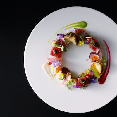 食の芸術、四季折々の食材を堪能する創作フレンチ