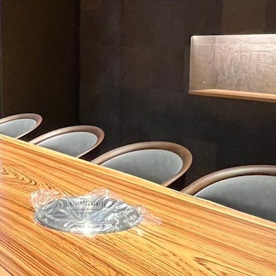 大人の雰囲気が漂う落ち着いた空間