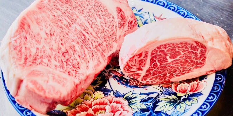 【黒毛和牛のサーロインステーキ】海鮮のソテーなど贅沢なフルコース全9品（120g）