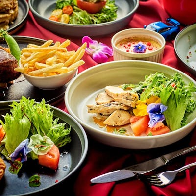 地産地消に力を入れ、千葉県産の新鮮な食材を取り入れたお料理