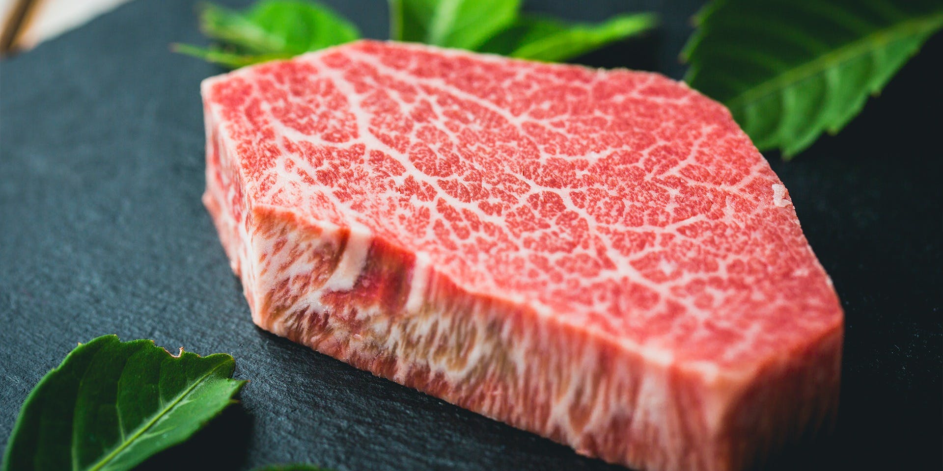 ワインとヤキニク円山JIN（ワイントヤキニクマルヤマジン/焼肉JIN）