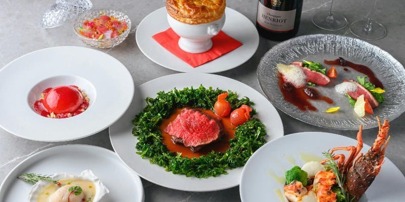 【12/8～25 King Xmas】シグニチャーを贅沢に盛り込んだプレミアムコース