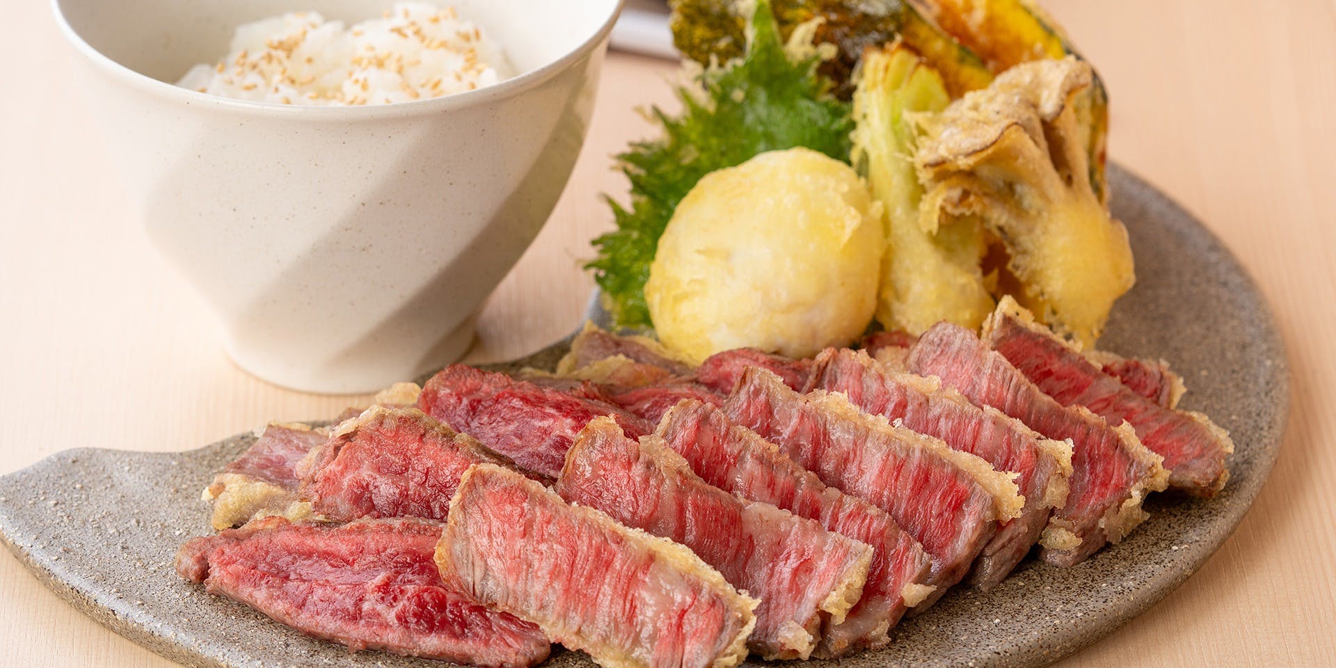 Tempura Asakusa SAKURA 和牛サーロインと野菜の天ぷらおまかせコース