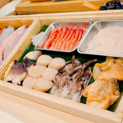 ネタは全て天然もののみ 寿司にもお造りにもこだわりを持つ