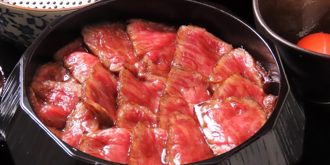 炭火和牛焼肉もうもう亭 広小路店
