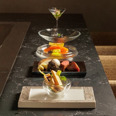 全国から厳選された食材