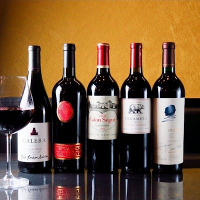 種類豊富な赤ワインを取り揃えております