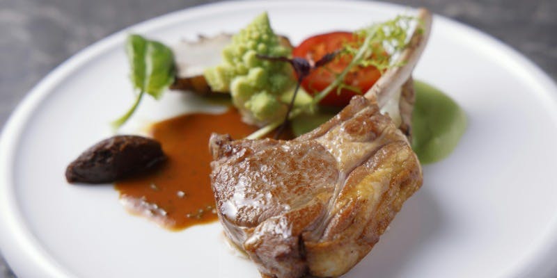 「2026 ランチ 3品コース：ツール・ド・フランス」選べる前菜＆メイン・デザート