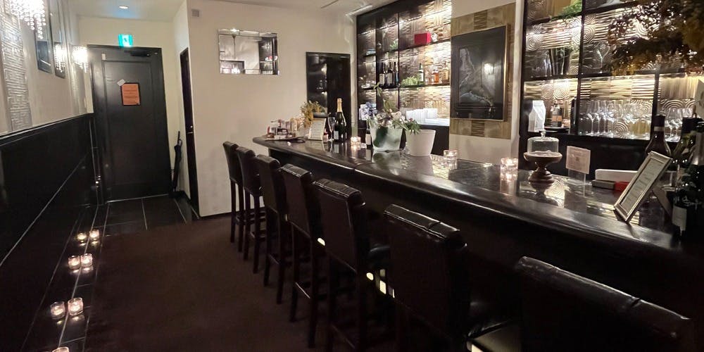 Wine Bar ViVi（ワイン バー ビビ）