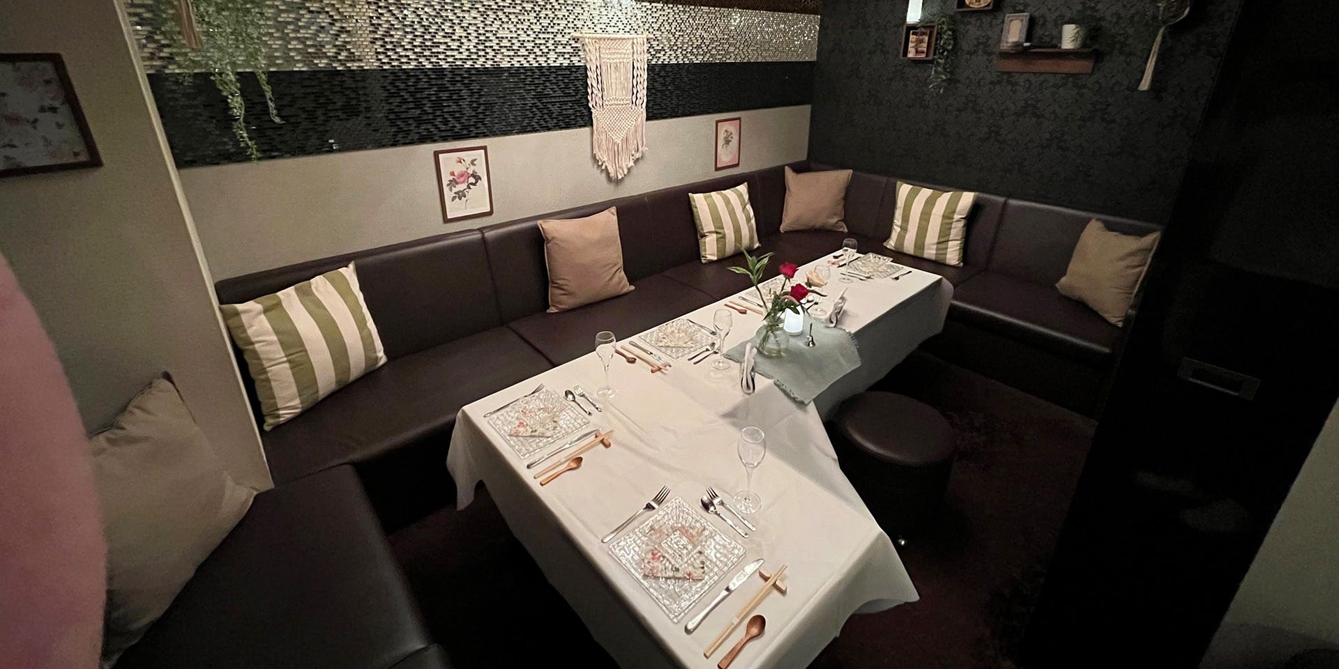 Wine Bar ViVi（ワイン バー ビビ）