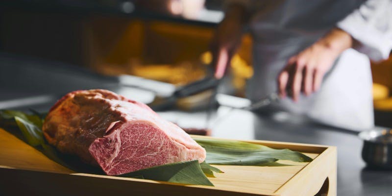 【12月voyage～大阪TIME～】大阪の食材にこだわったコースを大阪の夜景とともに