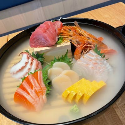 漁師から高品質な海鮮を直接仕入れています