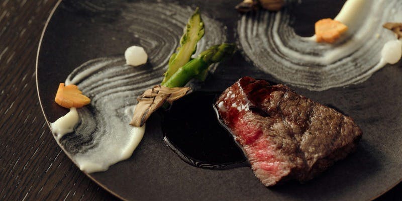 【フェスティブディナー】和のエッセンスを纏った上質なコース全5品（11/22～1/15）