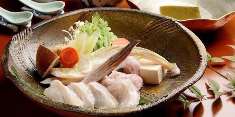 【天然くえ鍋コース】刺身、くえの焼き物、雑炊など全6品