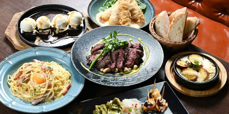 【飲み放題付き】CRAU満喫コース＋飲み放題・席時間30分延長プラン